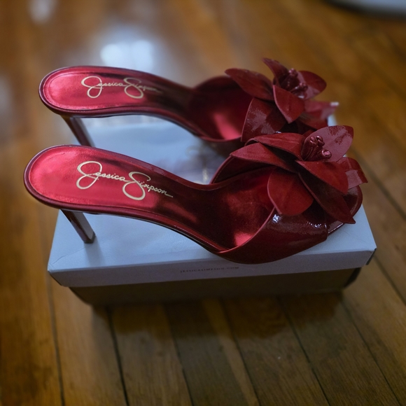 Jessica Simpson Red Satin Floral Slip-On Heels - Picture 3 of 7